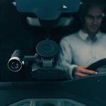 Caméra de bord Escort M2 noire montée sur radar