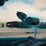 Caméra de bord Escort M2 noire montée sur radar