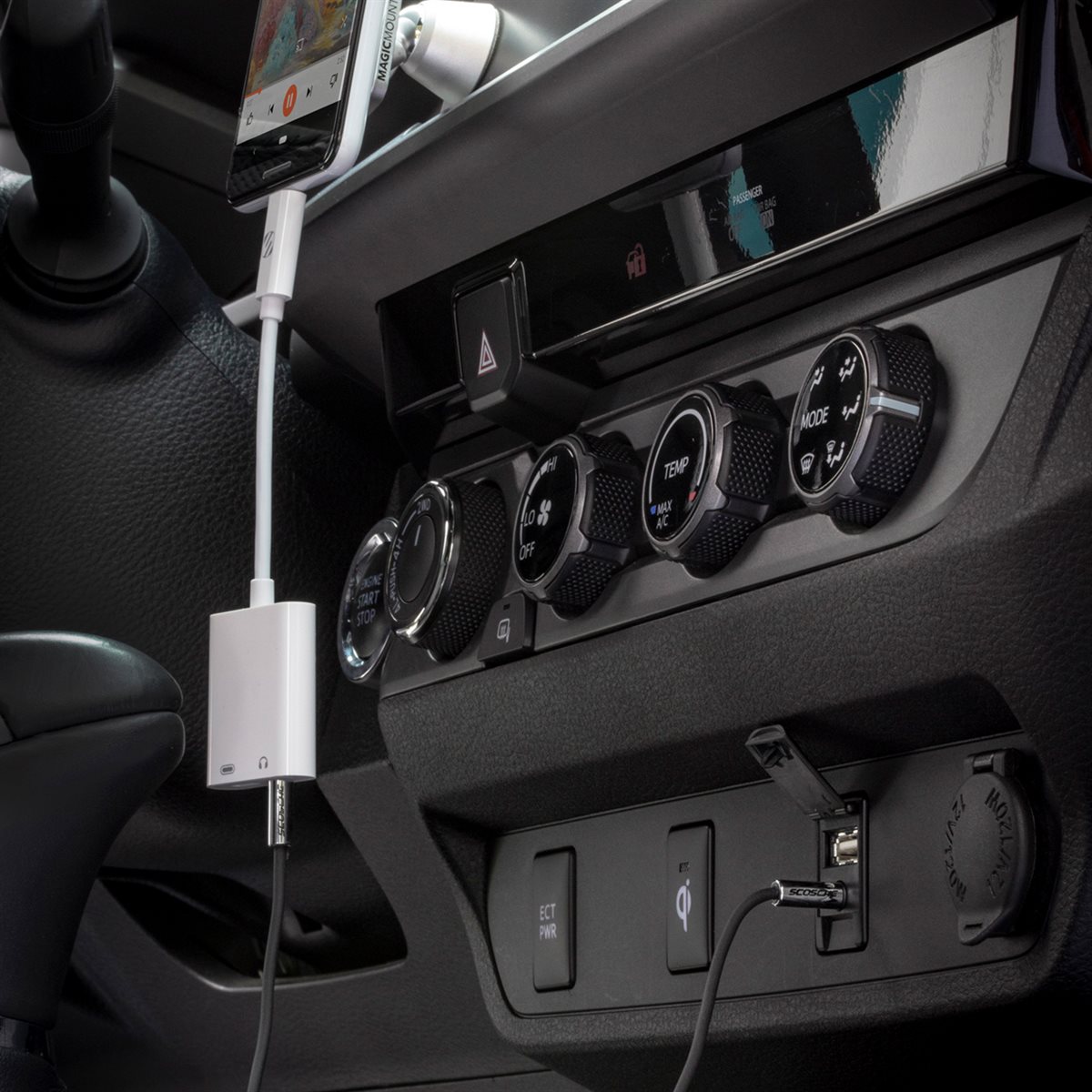 Scosche C to C 3.5mm Audio Adapter White